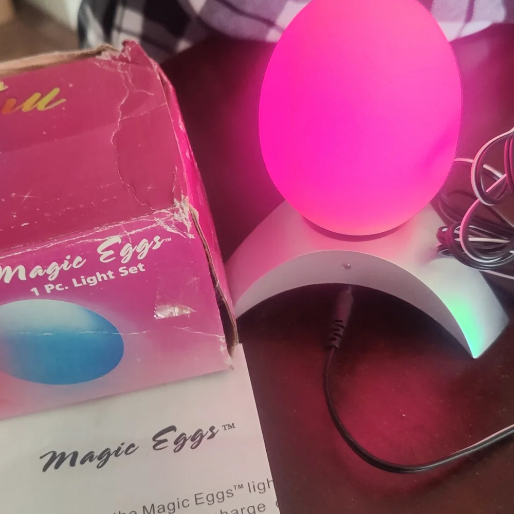 Magic Egg brighten up